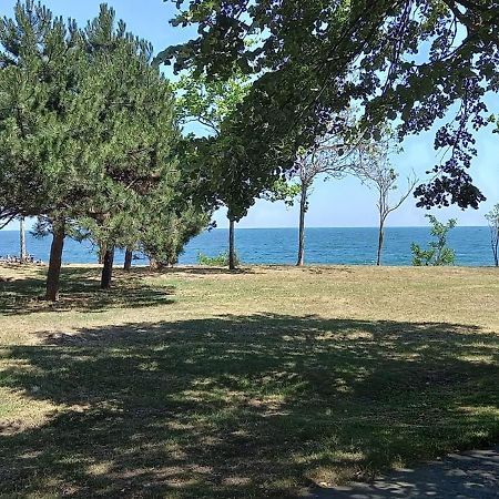 Apartament Garsoniera Saturn Zewnętrze zdjęcie